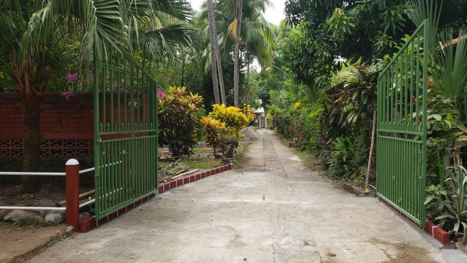 Hostal Tia Reyna El Zonte Bagian luar foto